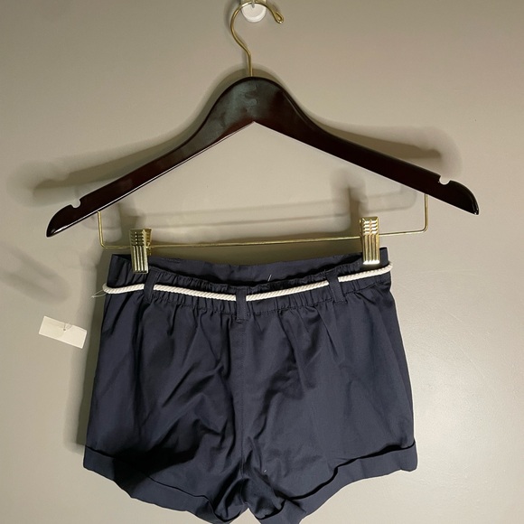 Navy/White shorts set with matching hat - Picture 8 of 14